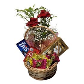 thumb-cesta-chocolates-com-arranjo-de-rosas-1